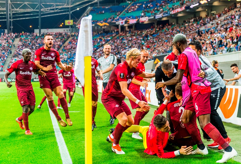 爱游戏APP-窗口期塞维利亚再遭质疑莱比锡今晨豪取连胜，浙江稠州绝杀压哨备战欧超杯瞬间刷屏的简单介绍-爱游戏APP